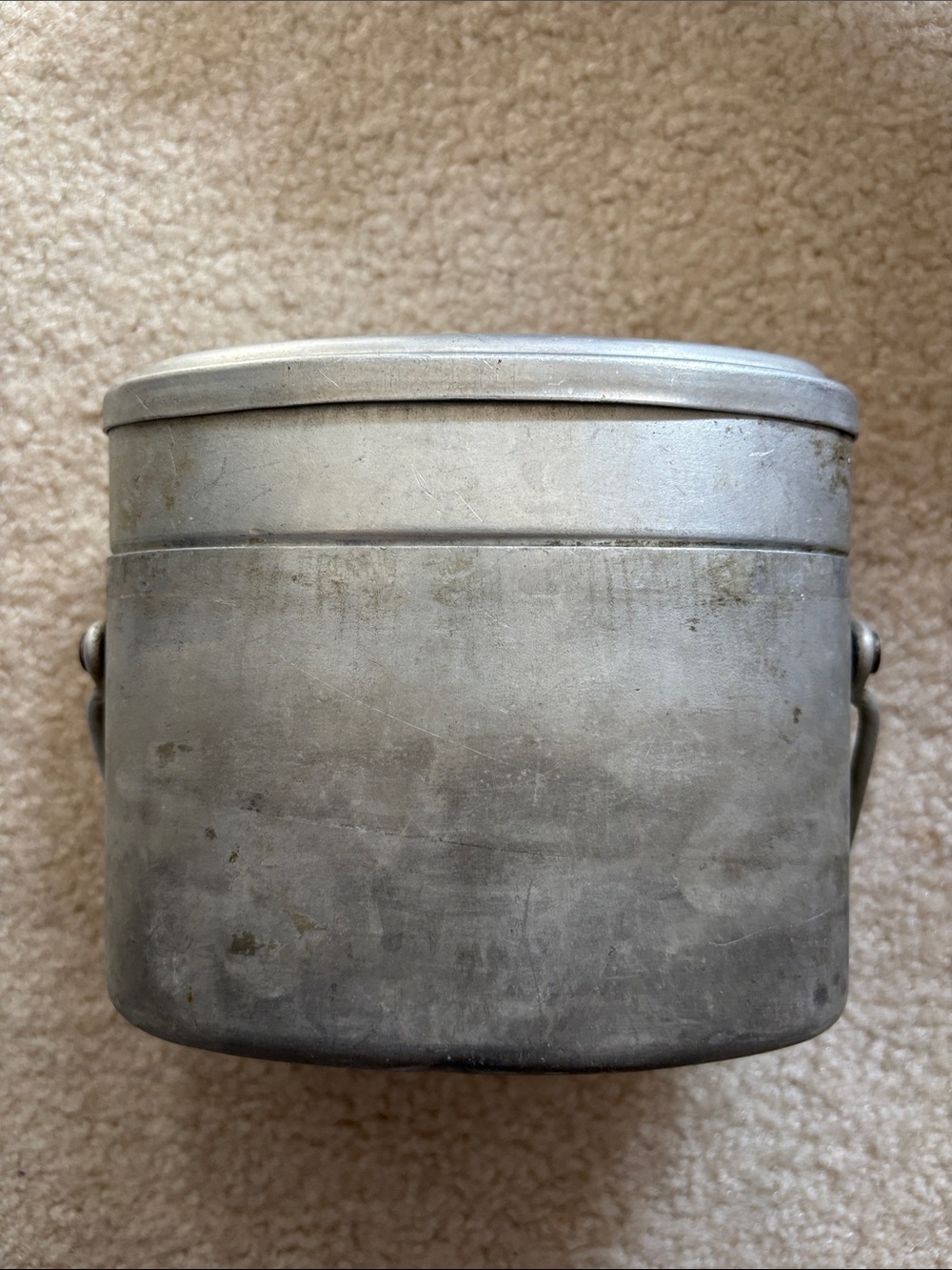 French Unbranded Silver Metal Camping/Lunch Pail